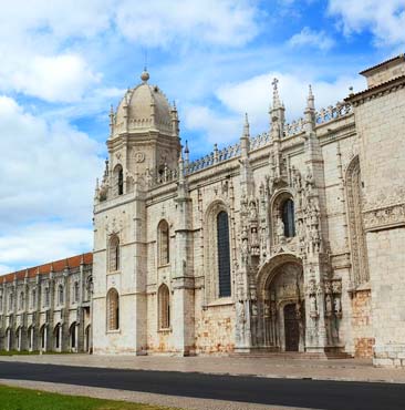 One Way Car Rental Porto to Lisbon
